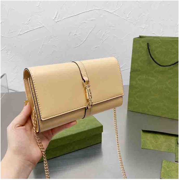2021 Fashion Newest Shoulder Bag Designers Lady Classic Horsebit Handbag Purses Luxurys Women Wallet
2021 Fashion Newest Shoulder Bag Designers Lady Classic Horsebit Handbag Purses Luxurys Women Wallet