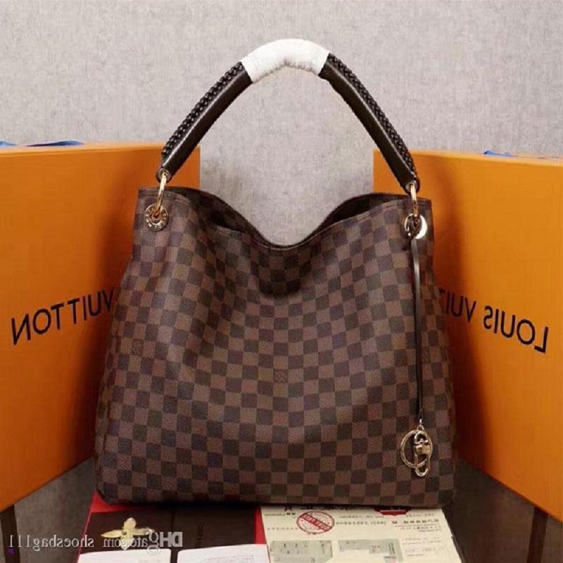 New 2021 LV LOUIS 1 VITTON 100% High Quality Handbag And Wallet For Women Classic Old Flower Shopping Bag Evening Bag Cros, Red;black
New 2021 LV LOUIS 1 VITTON 100% High Quality Handbag And Wallet For Women Classic Old Flower Shopping Bag Evening Bag Cros, Red;black