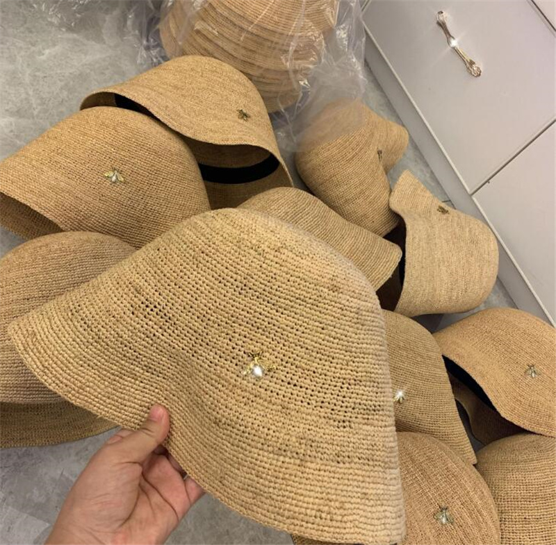 Summer Bee Handmade Bucket Hats Fashion Raffia Straw Fisher man Caps Outdoor Sunshade Floppy Hat For Vacation, Blue;gray
Summer Bee Handmade Bucket Hats Fashion Raffia Straw Fisher man Caps Outdoor Sunshade Floppy Hat For Vacation, Blue;gray