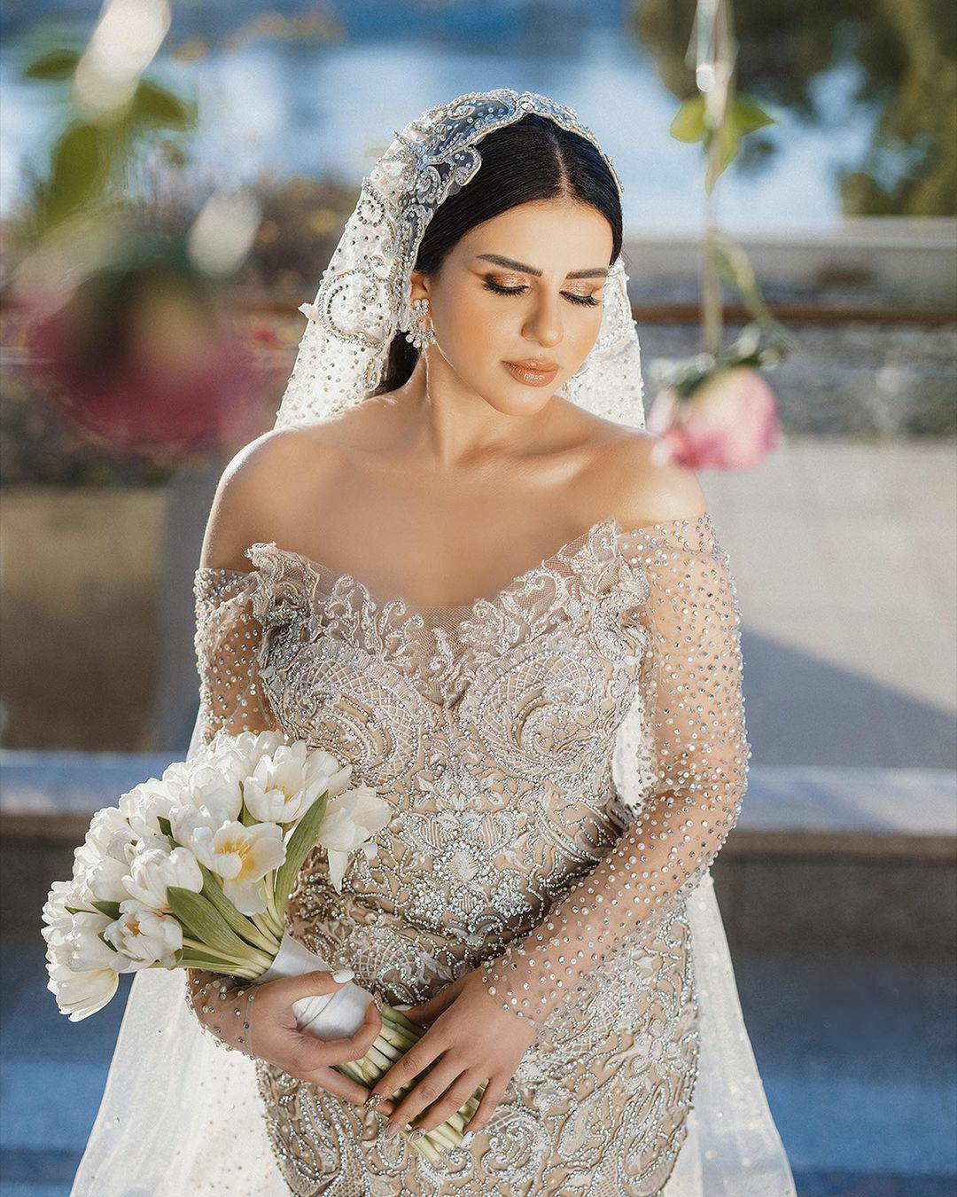 Dubai Luxury Mermaid Wedding Dress 3D Lace Appliques Illusion Off Shoulder Long Sleeve Bridal Gowns De Soiree Turkish Couture Beads Custom Made