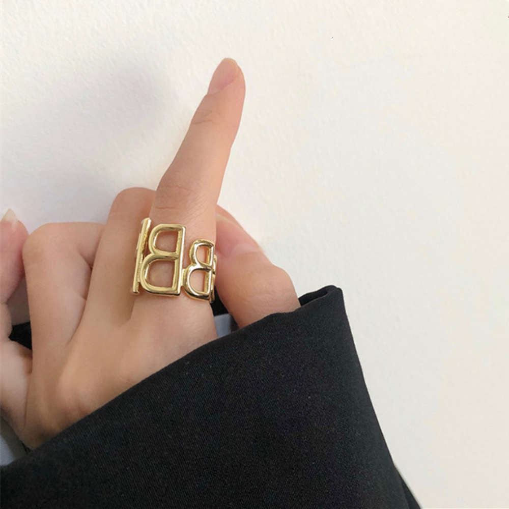 minimalist metal texture female personality exaggerated letter b open net red index finger ring, Black
minimalist metal texture female personality exaggerated letter b open net red index finger ring, Black