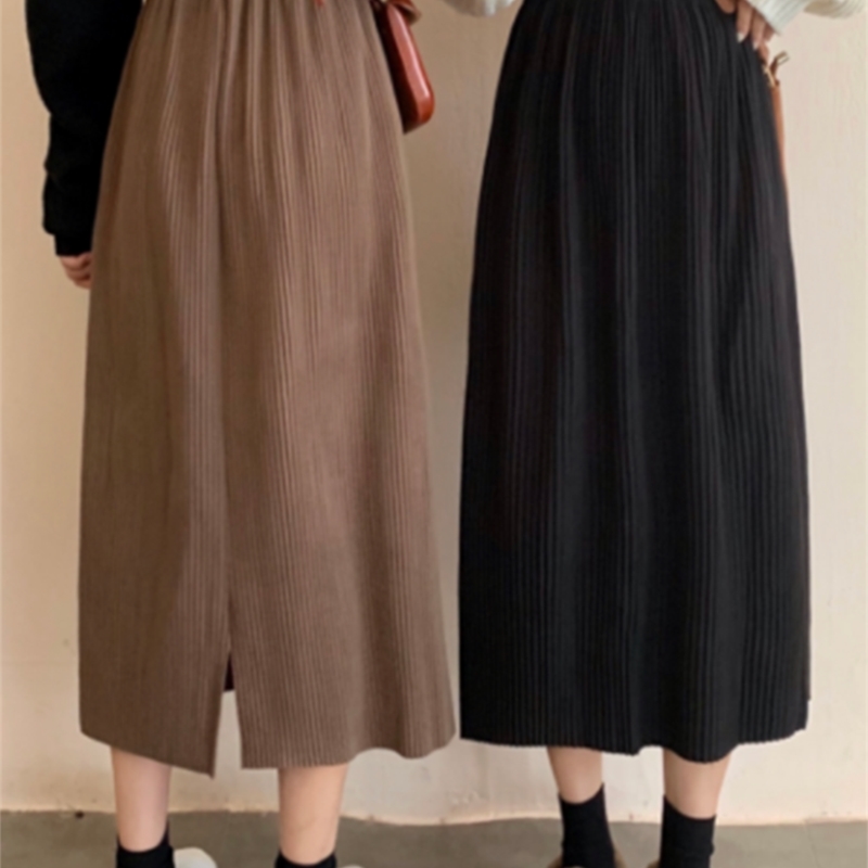 WERUERUYU Solid Black Brown Women Skirt Vintage Spring Summer Straight Long Office Lady High Waist Girls Skirts Femininas 210608
WERUERUYU Solid Black Brown Women Skirt Vintage Spring Summer Straight Long Office Lady High Waist Girls Skirts Femininas 210608