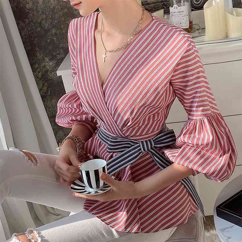 Dabuwawa Elegant Lantern Long Sleeve Striped Blouse Ladie Shirts Women Bow Shirt Slim-fit Vintage Top Shirt Women DO1AST012 210520