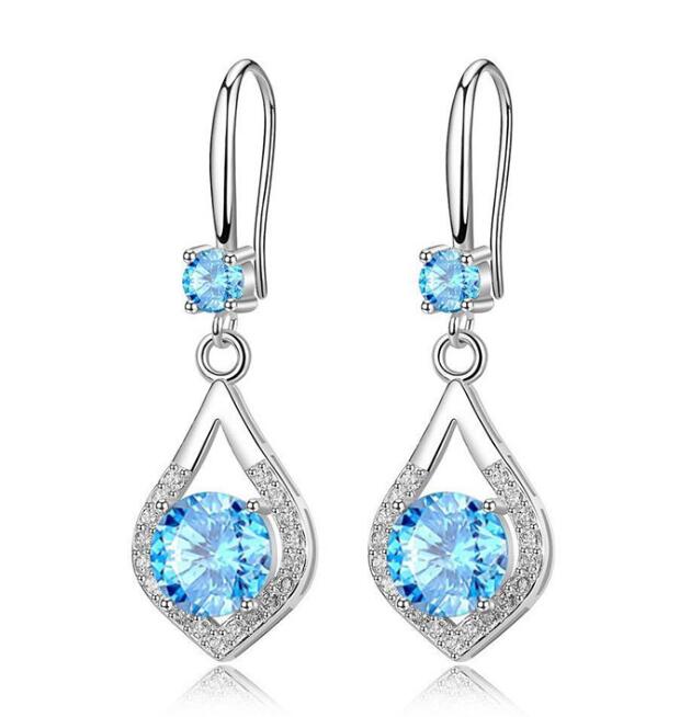 Fashion Drop Designer Dangle Earrings with CZ Diamond Crystal S925 Sterling Silver Wedding Jewelry Gift Wholesale
Fashion Drop Designer Dangle Earrings with CZ Diamond Crystal S925 Sterling Silver Wedding Jewelry Gift Wholesale