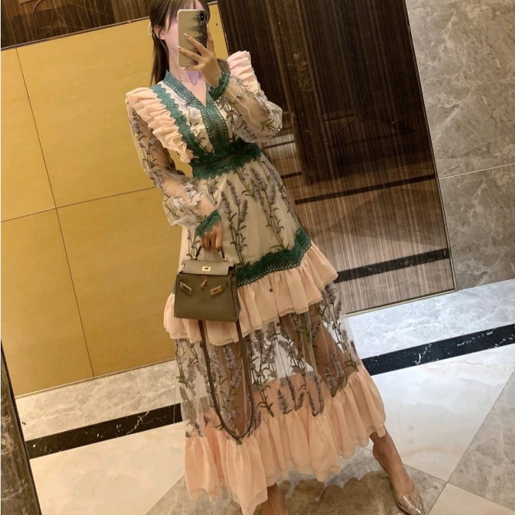 Spring Women Party Dress Elegant Sweet Floral Embroidery Lace Patchwork Mesh Ruffles V Neck Casual Maxi Vestidos 210519