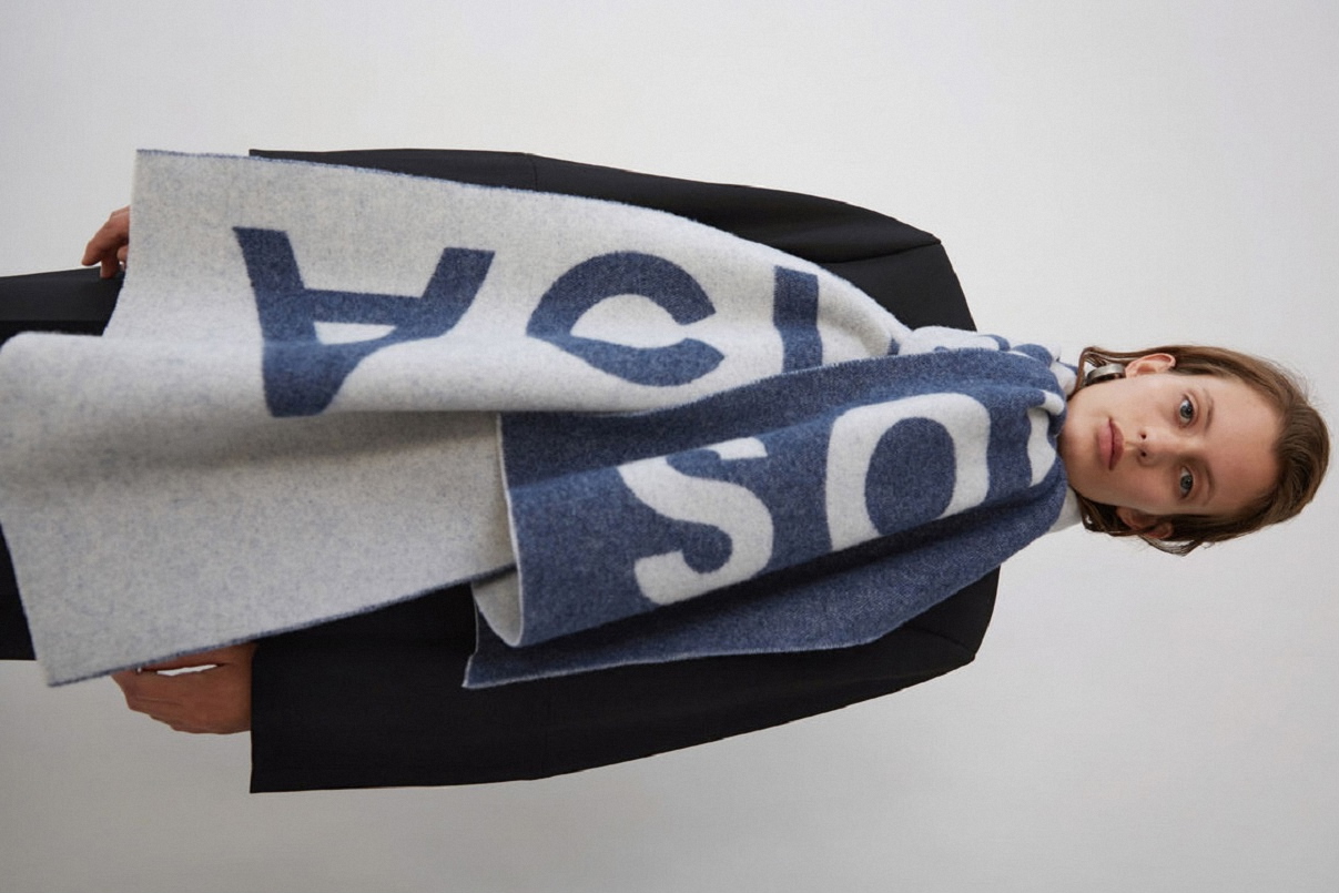 Letter scarf men women custom AC winter Nordic designer wool 70*210cm fashion muffler
Letter scarf men women custom AC winter Nordic designer wool 70*210cm fashion muffler