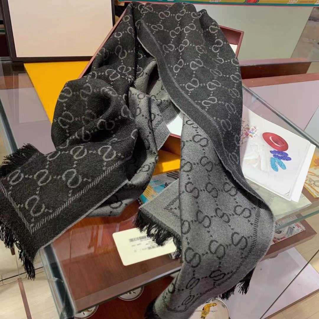 Women Designer Scarf Shawl Winter Warm man Scarves Womens Luxurys Pashmina Classic Cashmere Scarf For Men Full Letter 45*180cm