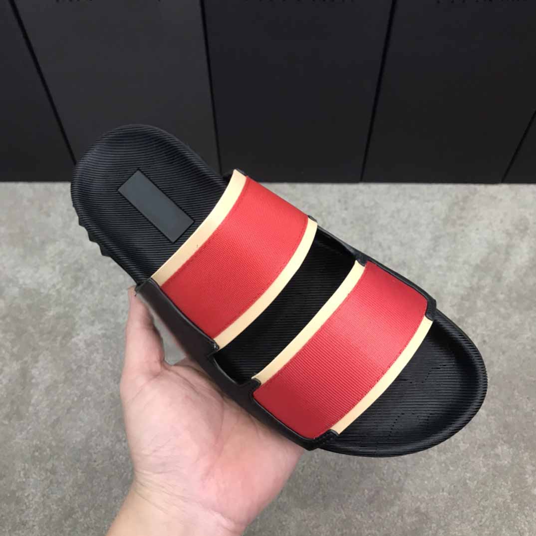 Top quality Slipper Men Shoes Sandals Fashion Designers non-slip soles Flat Slides Flip Flops Paris Summer genuine Leather Slippers, Black
Top quality Slipper Men Shoes Sandals Fashion Designers non-slip soles Flat Slides Flip Flops Paris Summer genuine Leather Slippers, Black