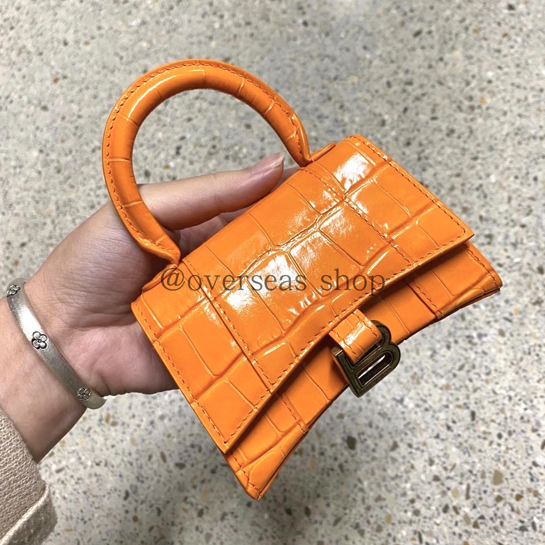 Italy Balencaiga Luxury Designer Handbag embossed hourglass bag XXS small mini nano zero wallet ZLh
Italy Balencaiga Luxury Designer Handbag embossed hourglass bag XXS small mini nano zero wallet ZLh