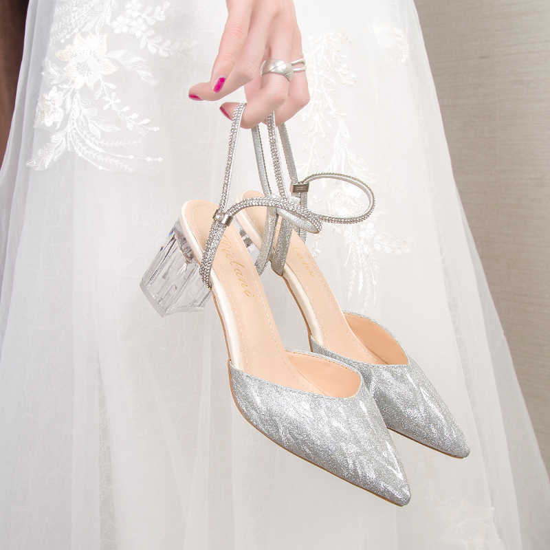 Classic luxury Designer comemore Sequins Shiny Leather Lady Sandals Slingback Pointed Toe Women Elgant Shoes Rhineston Strap High Heel Party, Black
Classic luxury Designer comemore Sequins Shiny Leather Lady Sandals Slingback Pointed Toe Women Elgant Shoes Rhineston Strap High Heel Party, Black