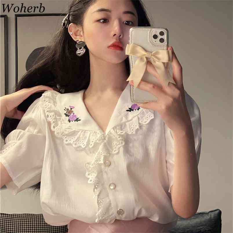 Summer Women Elegant Puff Sleeve Floral Embroidery Blouse Lady Turn Down Collar Chic Female Botton Korean Shirts 210519, White
Summer Women Elegant Puff Sleeve Floral Embroidery Blouse Lady Turn Down Collar Chic Female Botton Korean Shirts 210519, White