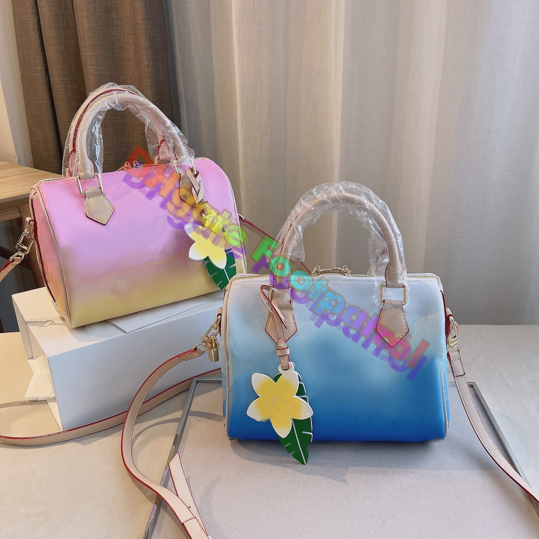 Designers Luxury Bags For Womens Louiseity 1 Viutonity Handbags LVS Crossbody Shoulder The Tote Bag multicolour Capacity Versatile 7A High Quality wallet WXIG, No bags
Designers Luxury Bags For Womens Louiseity 1 Viutonity Handbags LVS Crossbody Shoulder The Tote Bag multicolour Capacity Versatile 7A High Quality wallet WXIG, No bags