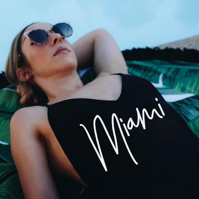 Miami Sexy One Piece Swimsuit Beaches Women Fused Swimwear Backless Bather Monokini Beachwear One-Piece Suits 
Miami Sexy One Piece Swimsuit Beaches Women Fused Swimwear Backless Bather Monokini Beachwear One-Piece Suits