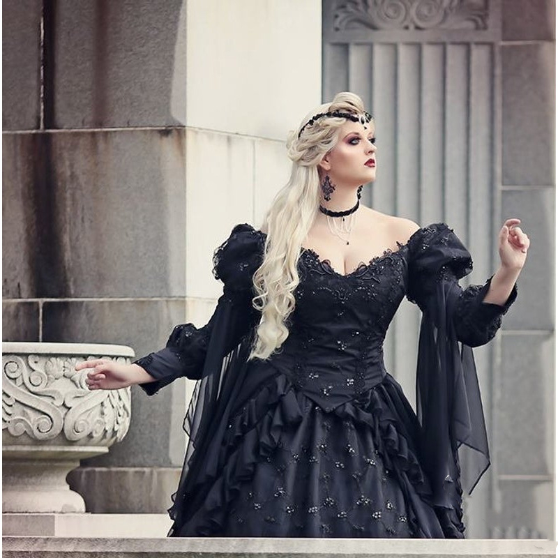 Vintage Medieval Renaissance Ball Gown Wedding Dresses Long Sleeves Black Royal Blue Gothic Hollywood Masquerade Dress For Women Ruffles Off Shoulder 