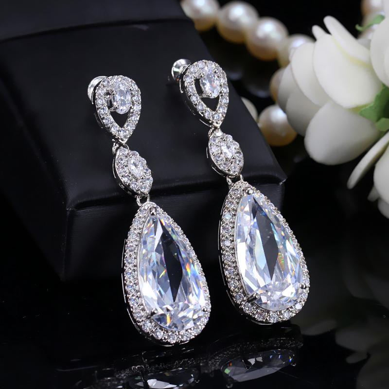 Dangle & Chandelier ThreeGraces Elegant Long Pear Drop Jewelry White Cubic Zirconia Crystal Silver Color Women Evening Party Earrings ER158
Dangle & Chandelier ThreeGraces Elegant Long Pear Drop Jewelry White Cubic Zirconia Crystal Silver Color Women Evening Party Earrings ER158