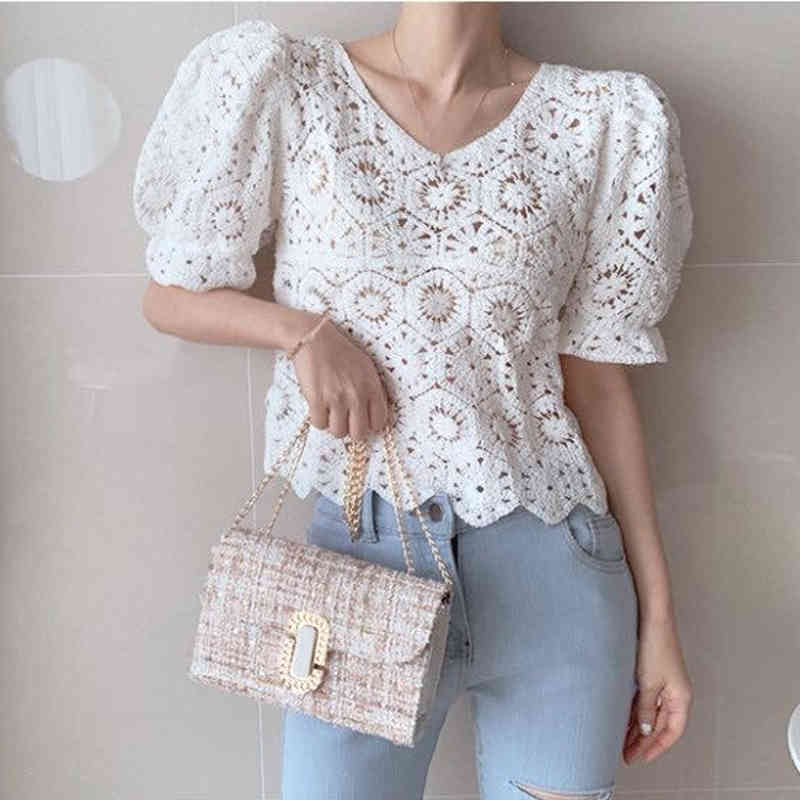 Streetwear Summer Tops Women Floral Puff Sleeve Shirt Female Hollow Out White Pullover Lace Blouse Blusas 9684 210508