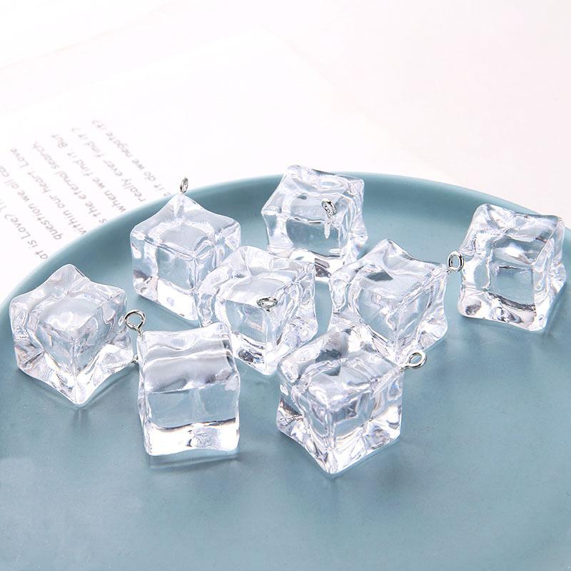 Charms 10pcs Transparent Cube Resin Pendants 3D Geometric For Fashion Jewelry Accessory Earring Keychain Floating, Bronze;silver
Charms 10pcs Transparent Cube Resin Pendants 3D Geometric For Fashion Jewelry Accessory Earring Keychain Floating, Bronze;silver