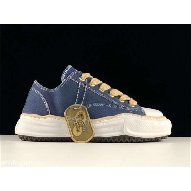 Shoes NiNew Nigel Cabourn Maison Mihara Yasuhiro Original Sole Canvas Triple S Platform Casual women mens Designer Sneakers boots, Bubble wrap packaging
Shoes NiNew Nigel Cabourn Maison Mihara Yasuhiro Original Sole Canvas Triple S Platform Casual women mens Designer Sneakers boots, Bubble wrap packaging