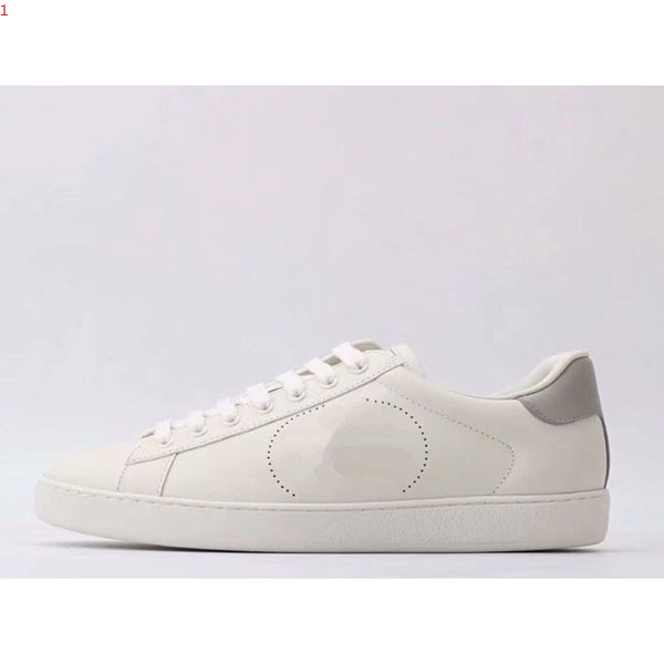 arrivals, fashion, sale, Paris fashion catwalks, men's and women's casual sports shoes, high-quality low-top shoes Size 35-46, 1 no box
arrivals, fashion, sale, Paris fashion catwalks, men's and women's casual sports shoes, high-quality low-top shoes Size 35-46, 1 no box