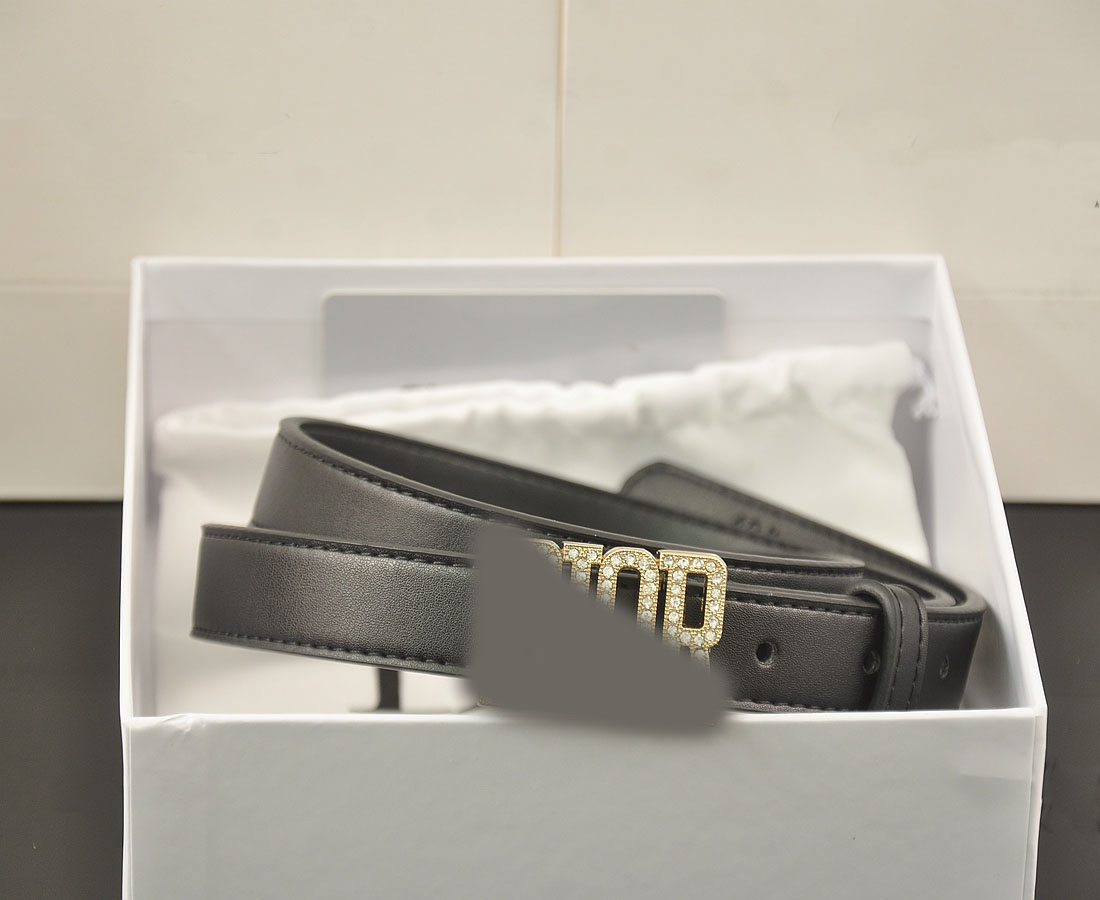 Wholesale belt adi or with diamond gold buttons 2.3CM wide 01 for mens womens bijoux cjewelers, Gold and diamond belt buckle
Wholesale belt adi or with diamond gold buttons 2.3CM wide 01 for mens womens bijoux cjewelers, Gold and diamond belt buckle