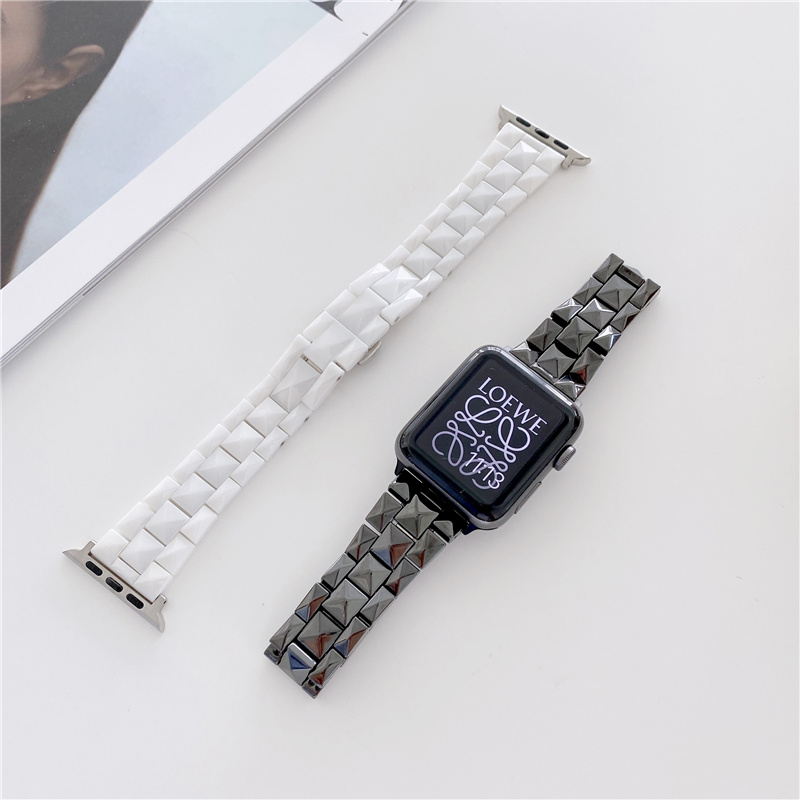Luxury Precision Ceramic Rhombic Grid Wrist Loop Band Strap for Apple Watch Series 6 5 4 3 2 1 SE
Luxury Precision Ceramic Rhombic Grid Wrist Loop Band Strap for Apple Watch Series 6 5 4 3 2 1 SE