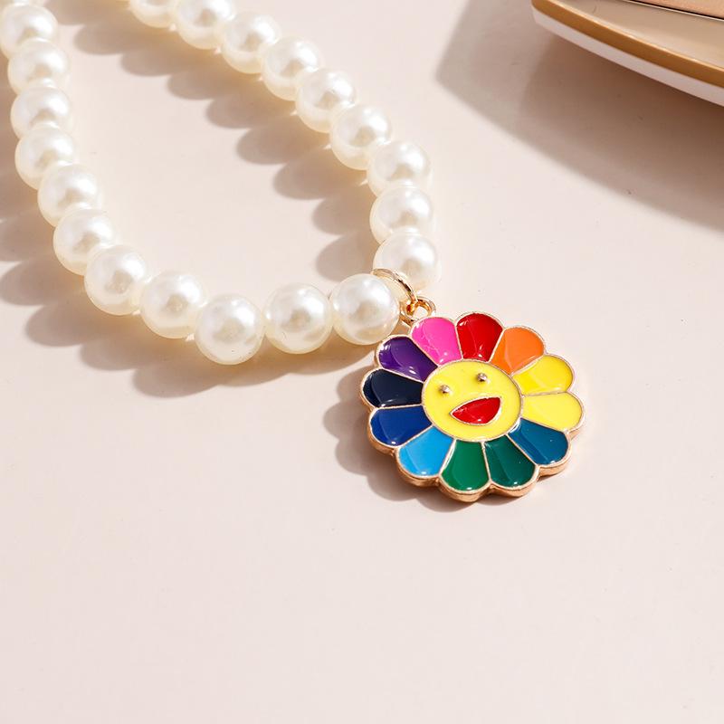 Pendant Necklaces Elegant Imitation Pearl Chain Necklace For Women Wedding Girls Multicolor Sun Flower Smile 2021 Jewelry
Pendant Necklaces Elegant Imitation Pearl Chain Necklace For Women Wedding Girls Multicolor Sun Flower Smile 2021 Jewelry
