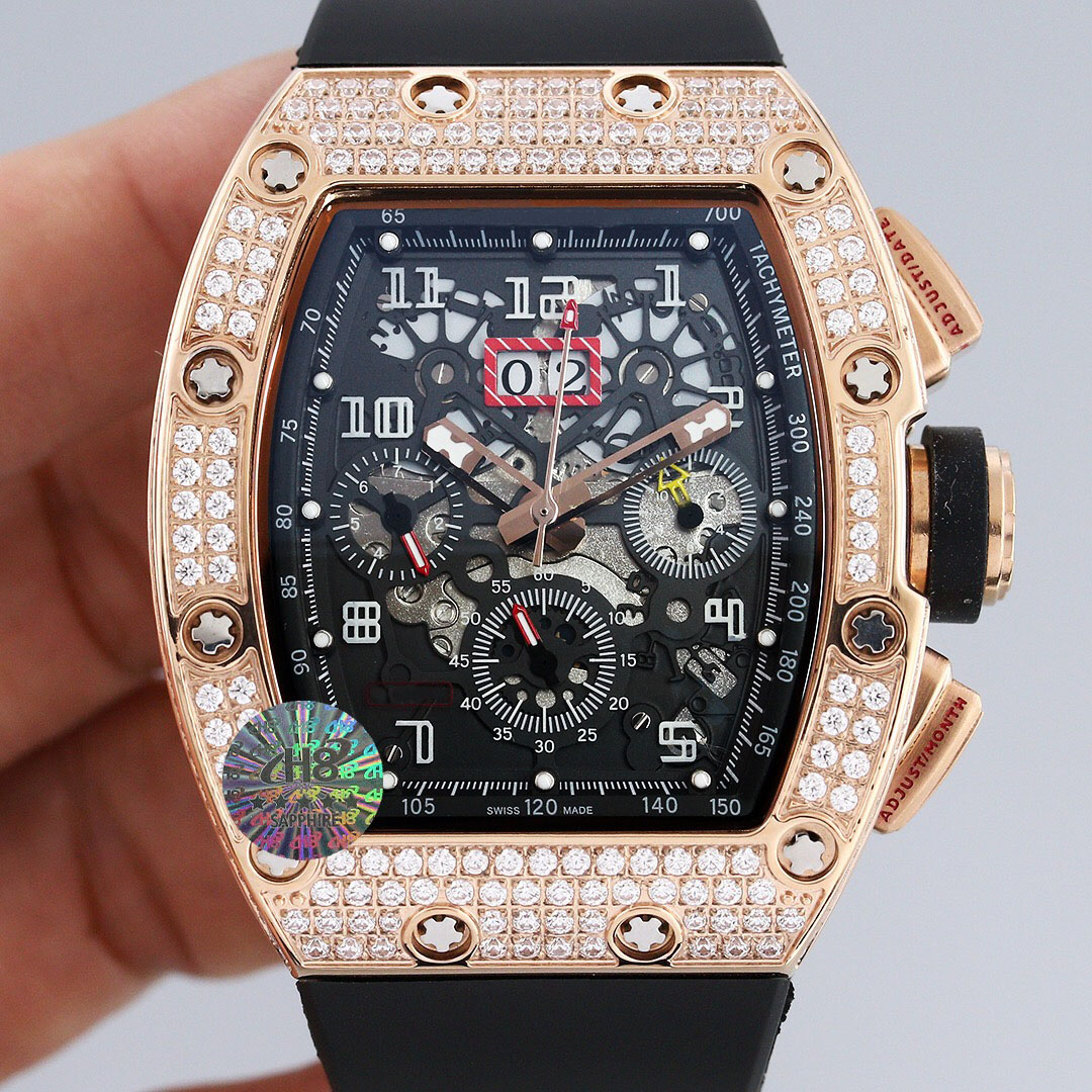 Luxury Rose Gold Diamonds 11-03 Automatic Mechanical Mens Watch Big Date Sapphire Crystal Tonneau Oversize Wristwatch 3 colors
Luxury Rose Gold Diamonds 11-03 Automatic Mechanical Mens Watch Big Date Sapphire Crystal Tonneau Oversize Wristwatch 3 colors