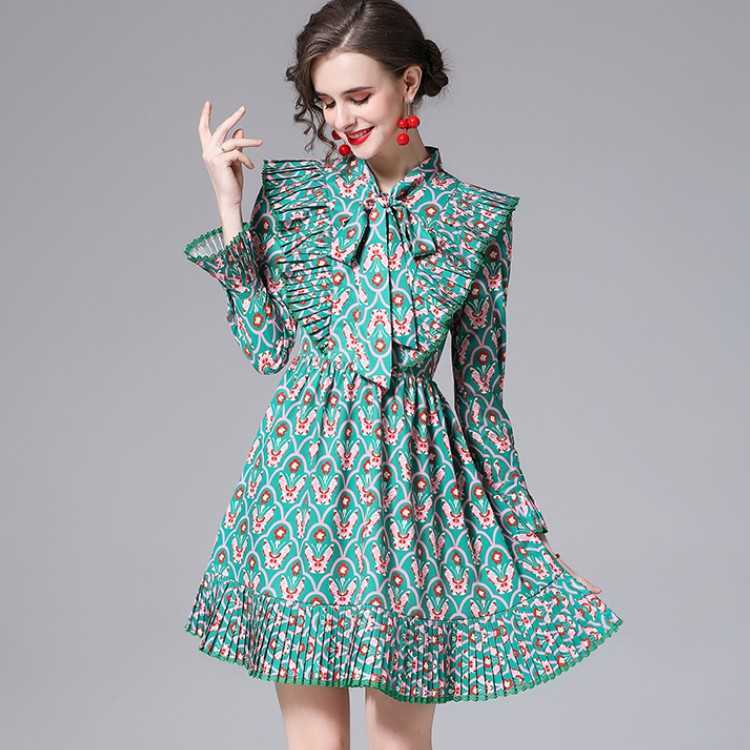 Fashion Runway Beach Dress Summer Women Flare Sleeve Bow Neck Green Floral Print Ladies Ruffles A-Line Mini 210526
Fashion Runway Beach Dress Summer Women Flare Sleeve Bow Neck Green Floral Print Ladies Ruffles A-Line Mini 210526