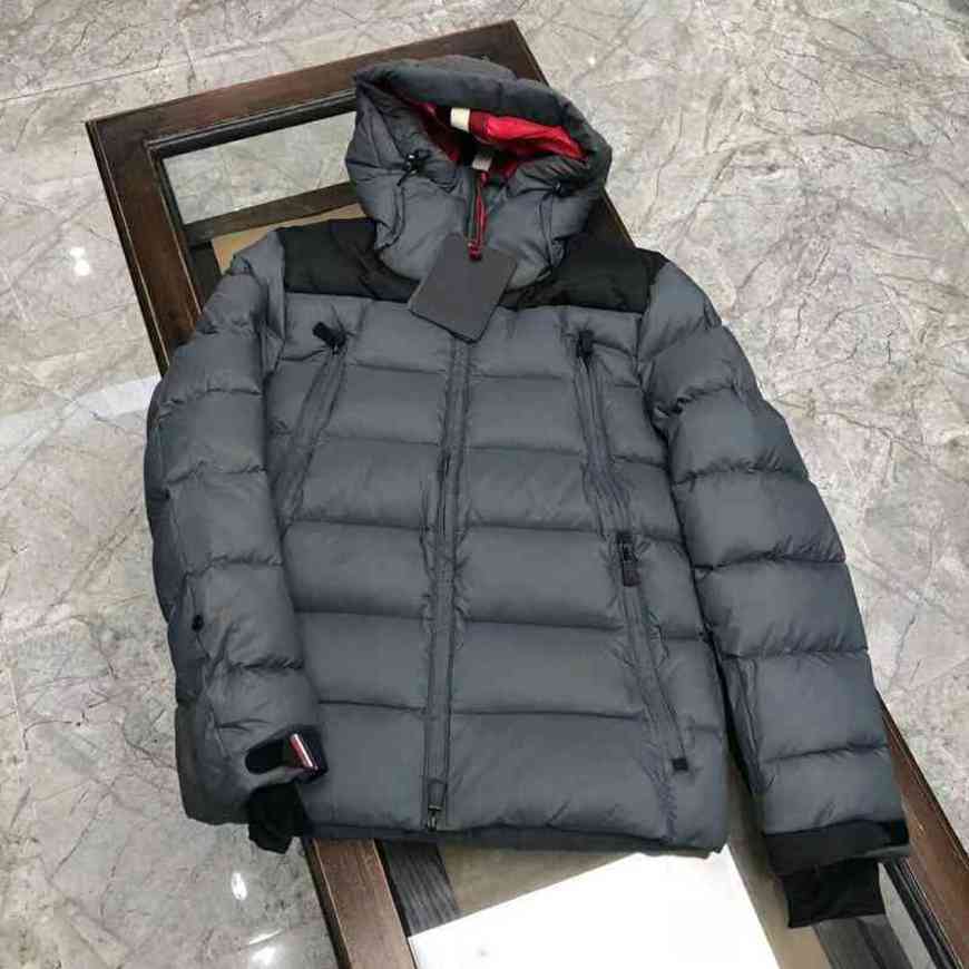 Men Fashion winter jacket comfortable soft down jackets 90% goose casual designer Mens Slim Fit coat clothing, Black
Men Fashion winter jacket comfortable soft down jackets 90% goose casual designer Mens Slim Fit coat clothing, Black