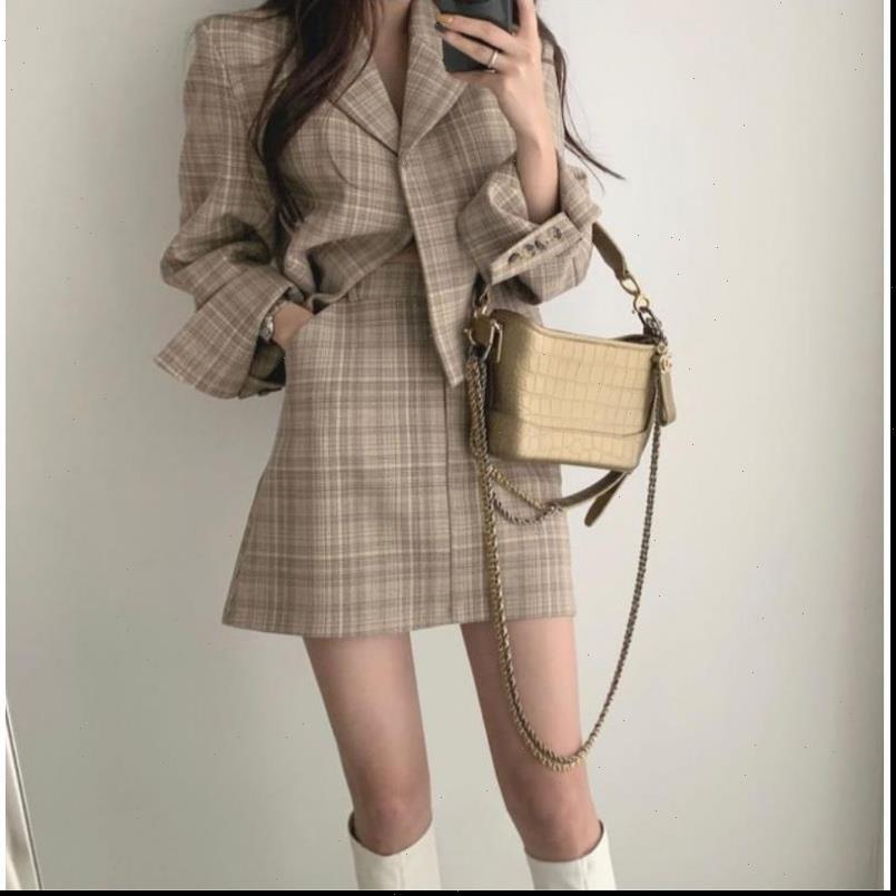 spring temperament short suit Women Dress jacket high waist skirt fashion two piece, White
spring temperament short suit Women Dress jacket high waist skirt fashion two piece, White