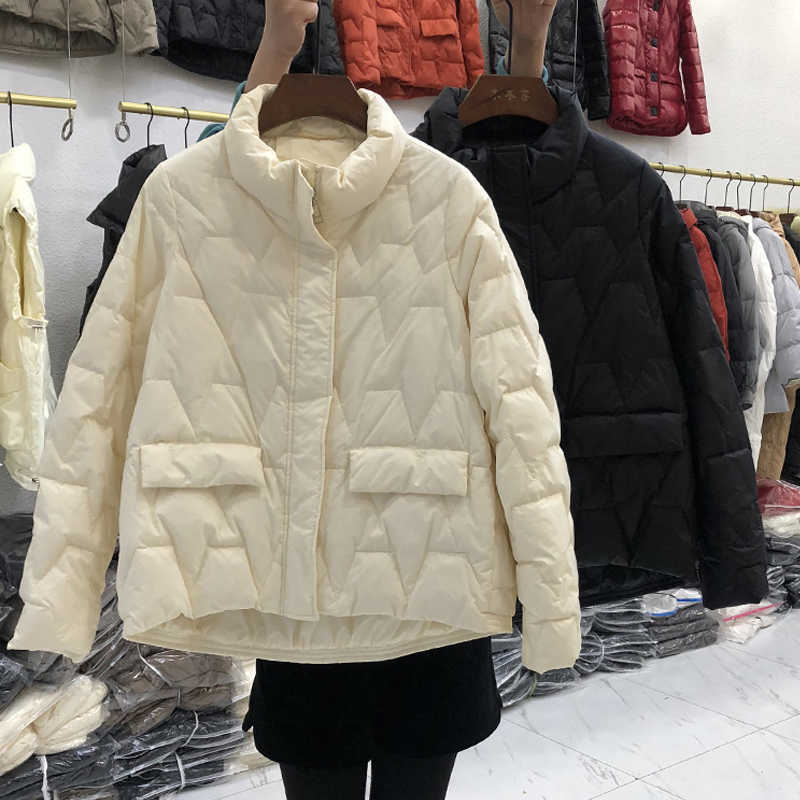 Janveny Ultra Light Down Jacket Women Winter Stand Collar Feather Puffer Coat 90% White Duck Down Parkas Solid Color Outerwear 211007wtt