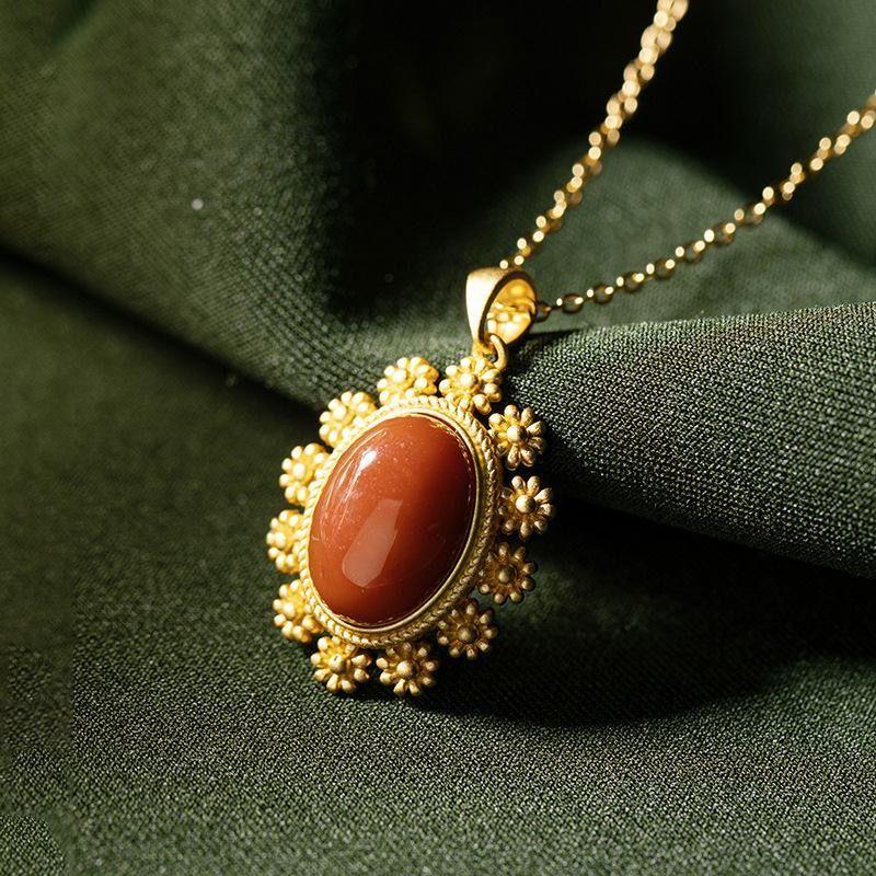 Chains South Red Tourmaline Flower Necklace Pendant Personality Temperament Classic Ancient Method Gold Craft Ladies Jewelry, Silver
Chains South Red Tourmaline Flower Necklace Pendant Personality Temperament Classic Ancient Method Gold Craft Ladies Jewelry, Silver
