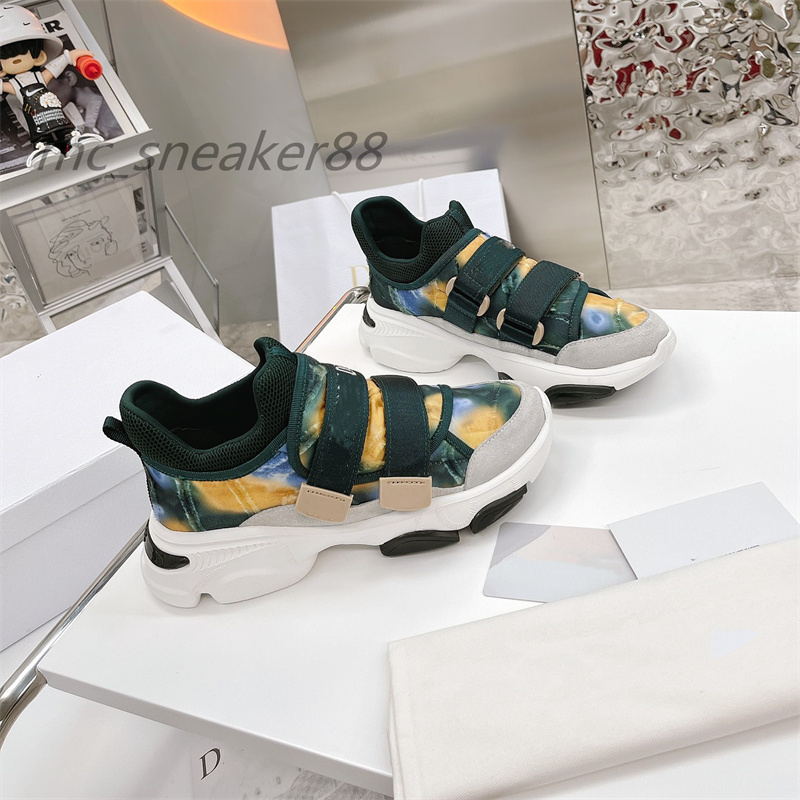 Luxury D-wander Women Casual Shoes Designer Grosgrain Ribbon Sneakers Oblique Letter Platform Trainers Embroidery Printing size35-40, Di shoes
Luxury D-wander Women Casual Shoes Designer Grosgrain Ribbon Sneakers Oblique Letter Platform Trainers Embroidery Printing size35-40, Di shoes