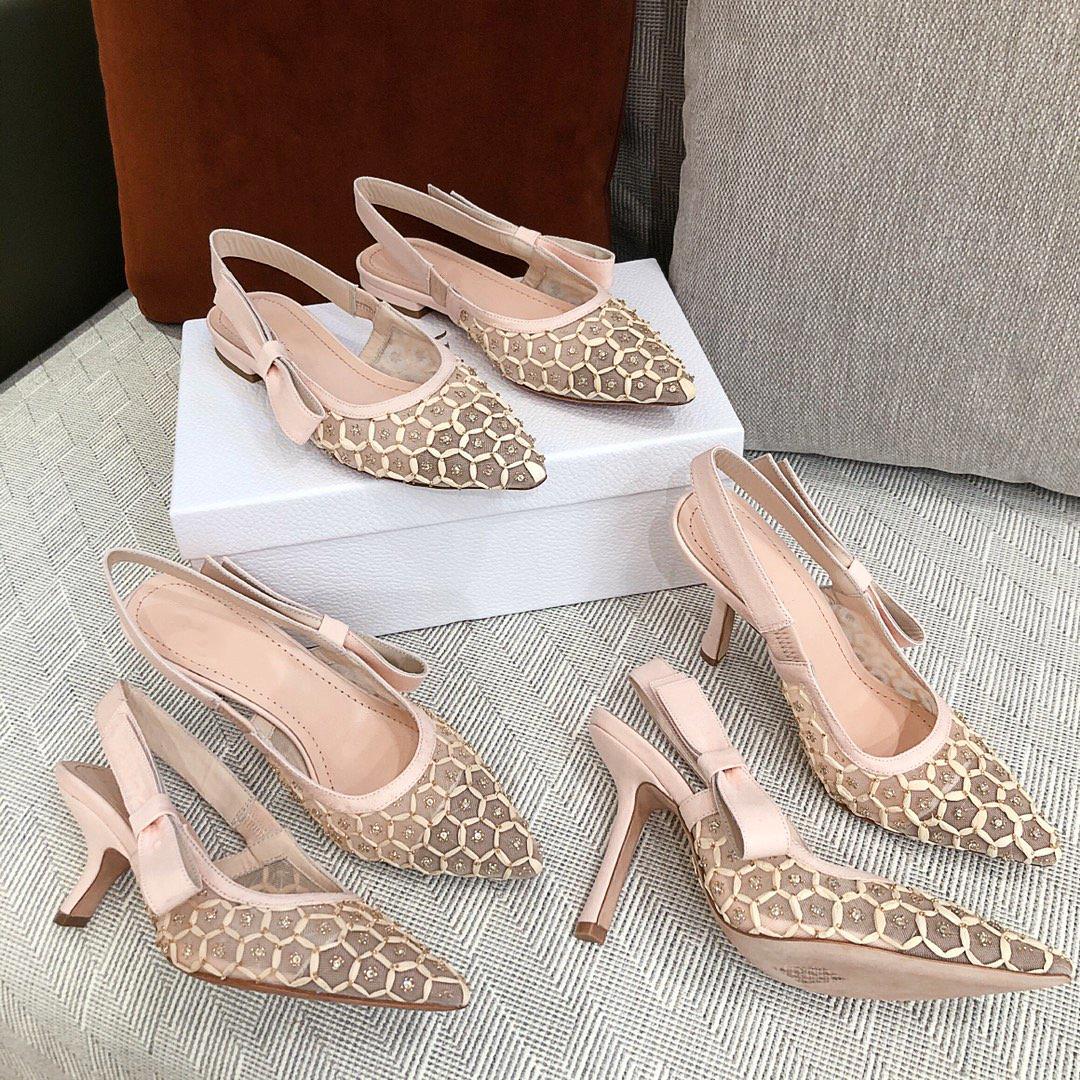2021ss Quality New Arrival women sandals Genuine Leather 2 colors Womens Sandal Highs heel Studded Fashion Trend Popular woman banquet Weddi, As picture 5
2021ss Quality New Arrival women sandals Genuine Leather 2 colors Womens Sandal Highs heel Studded Fashion Trend Popular woman banquet Weddi, As picture 5