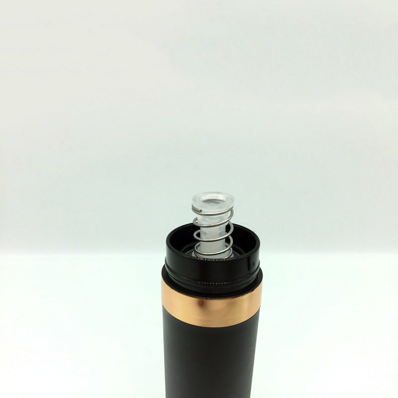 15ml Frosted Black Plastic Airless Pump Bottle Travel Size Refillable Cosmetic Containers for Lotion Eye Cream Essence Facial Cleanser
