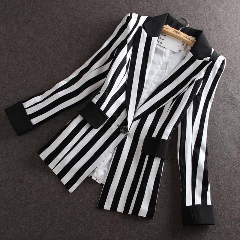 Women's Suits & Blazers High Quality 2021 Autumn Korean Slim Small Suit Jacket Women Black And White Striped Blazer Feminino, White;black
Women's Suits & Blazers High Quality 2021 Autumn Korean Slim Small Suit Jacket Women Black And White Striped Blazer Feminino, White;black