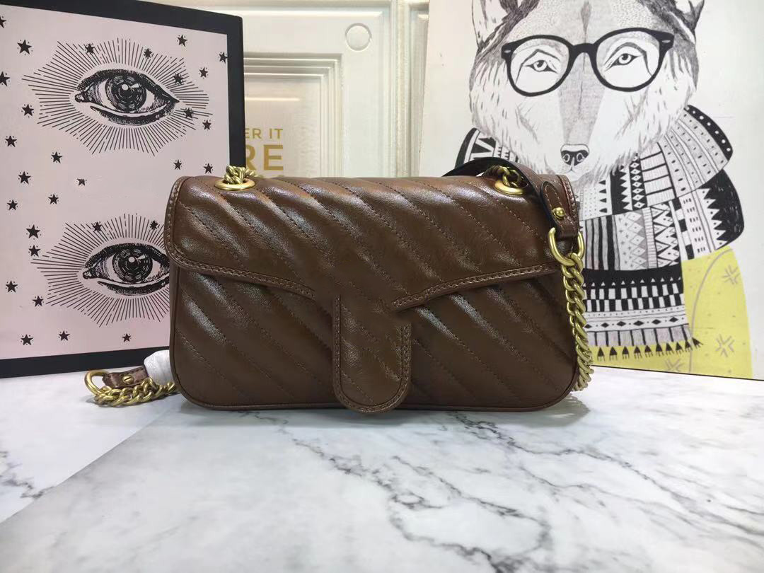 Designer luxury bags purses model 443497 Original Leather Woman marmont handBags The latest high quality brand bag Size 26*15*7 cm padlock f
Designer luxury bags purses model 443497 Original Leather Woman marmont handBags The latest high quality brand bag Size 26*15*7 cm padlock f
