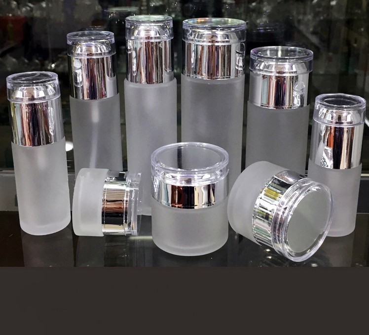 Empty Refillable Frosted Glass Pump Spray Bottle Ideal for Lotion Essential Oil, Cream Jars Travel Small Container with Bright Silver Lid
Empty Refillable Frosted Glass Pump Spray Bottle Ideal for Lotion Essential Oil, Cream Jars Travel Small Container with Bright Silver Lid
