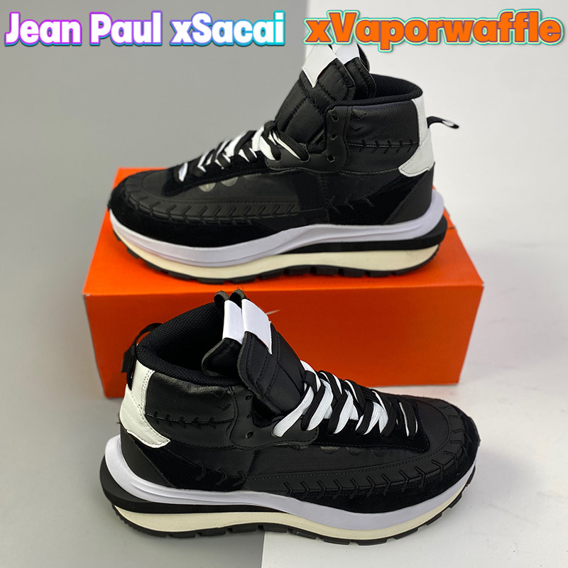 2022 Jean Paul xSacai xVaporwaffle luxury casual Designer Shoes boots seasame black UNC high fashion sneakers top quality women trainers, Bubble wrap packaging
2022 Jean Paul xSacai xVaporwaffle luxury casual Designer Shoes boots seasame black UNC high fashion sneakers top quality women trainers, Bubble wrap packaging