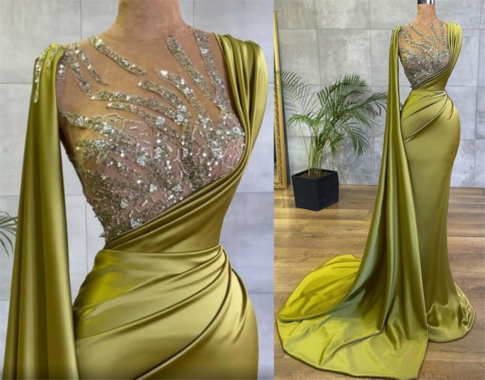 2021 Plus Size Arabic Aso Ebi Mermaid Sheer Neck Prom Dresses Beaded Sequins Satin Evening Formal Party Second Reception Gowns ZJ532