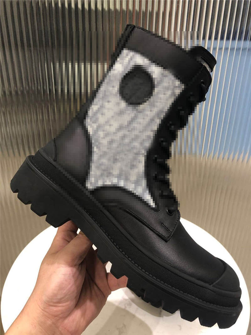 Designer Luxury Women's Short Rain Boots Waterproof Ladies Anti Slip Rubber Black Ankle, Don´t pay it
Designer Luxury Women's Short Rain Boots Waterproof Ladies Anti Slip Rubber Black Ankle, Don´t pay it