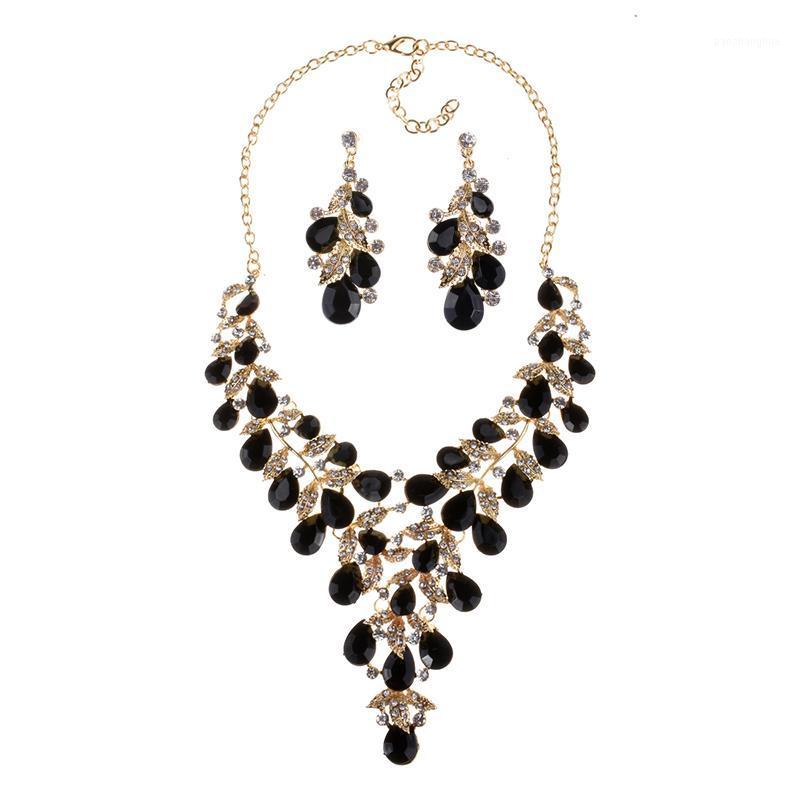 Earrings & Necklace Fashion Luxury Crystal Necklaces Jewelry Sets Women Geometric Statement Large Collar Choker Dangle Earring Set, Silver
Earrings & Necklace Fashion Luxury Crystal Necklaces Jewelry Sets Women Geometric Statement Large Collar Choker Dangle Earring Set, Silver