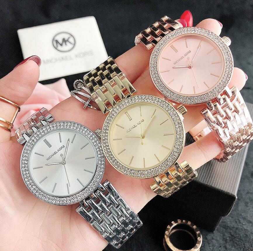 002 michaelmkkors Fashion designer Diamond Watches women Girl Big letters women Clock Wristwatch steel band watch Quartz watch men, Customize
002 michaelmkkors Fashion designer Diamond Watches women Girl Big letters women Clock Wristwatch steel band watch Quartz watch men, Customize