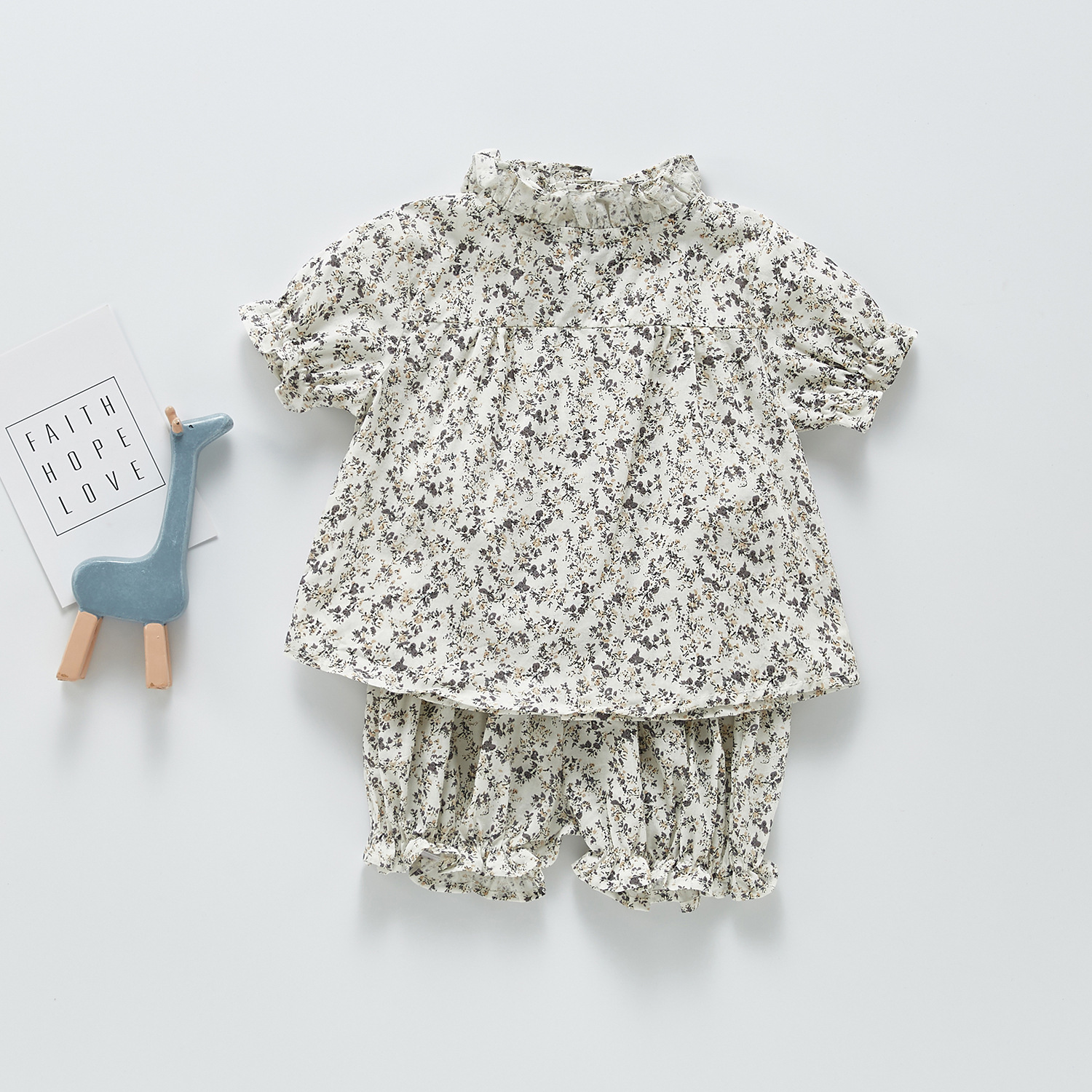 ZHBB INS Korean Australia Baby Girls Clothing Sets Summer Floral Tees with Shorts 2pieces Infant Toddler Outfits, As shown
ZHBB INS Korean Australia Baby Girls Clothing Sets Summer Floral Tees with Shorts 2pieces Infant Toddler Outfits, As shown