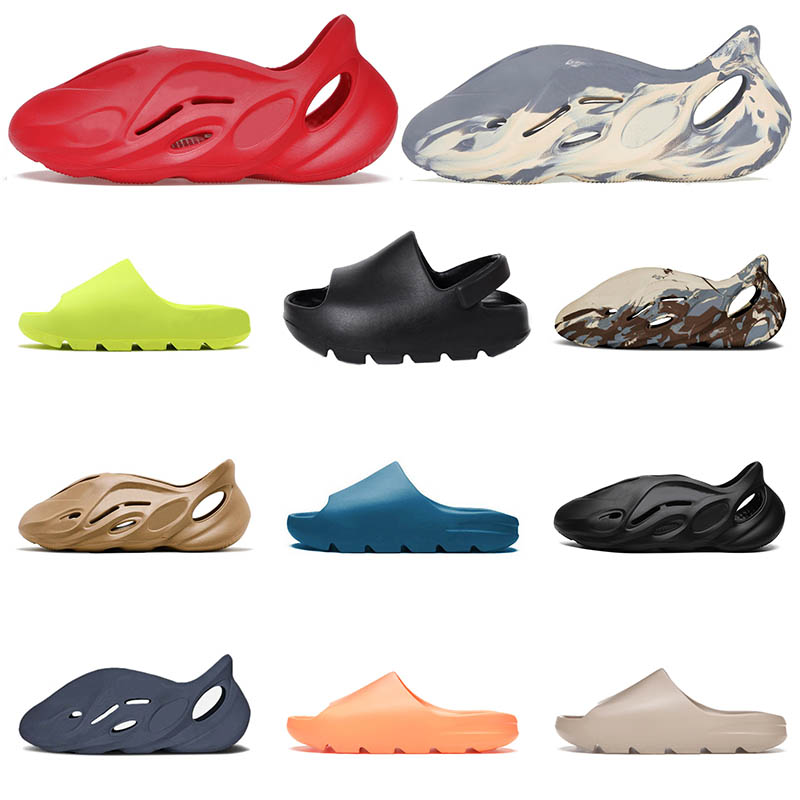 With Box Womens Mens Shoes Yeezy Casual Slippers Foam Runner Sand Triple White Enflame Blue Desert Sand Moon Gray Inddor Kid Slide Sandles Size 32-47, A30 36-47
With Box Womens Mens Shoes Yeezy Casual Slippers Foam Runner Sand Triple White Enflame Blue Desert Sand Moon Gray Inddor Kid Slide Sandles Size 32-47, A30 36-47