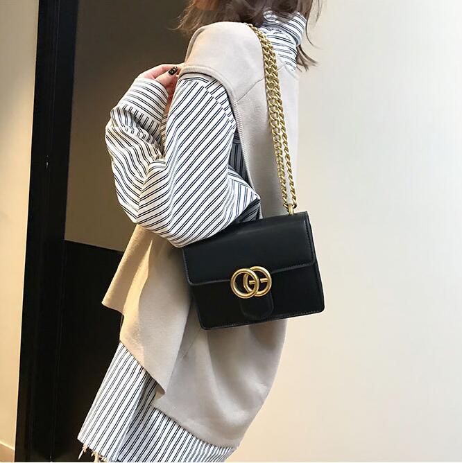 Factory wholesale women bag Simple Joker solid color womens handbag Street fashion leather chain bags Elegant atmosphere Khaki fashions shoulder handbags
Factory wholesale women bag Simple Joker solid color womens handbag Street fashion leather chain bags Elegant atmosphere Khaki fashions shoulder handbags