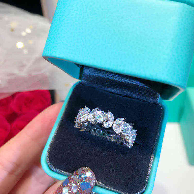 Top Quality Real925 1:1 Super Shiny Marquise Stone Alternate TIF Ring Ladies Luxury Jewelry Fashion Brand Party Trend Gift
Top Quality Real925 1:1 Super Shiny Marquise Stone Alternate TIF Ring Ladies Luxury Jewelry Fashion Brand Party Trend Gift