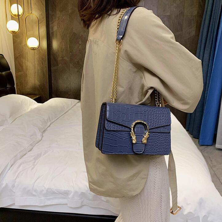 factory outlet women handbag street trend stone womens chain bag personality golden buckle fashion Messenger handbags leather shoulder bags
factory outlet women handbag street trend stone womens chain bag personality golden buckle fashion Messenger handbags leather shoulder bags