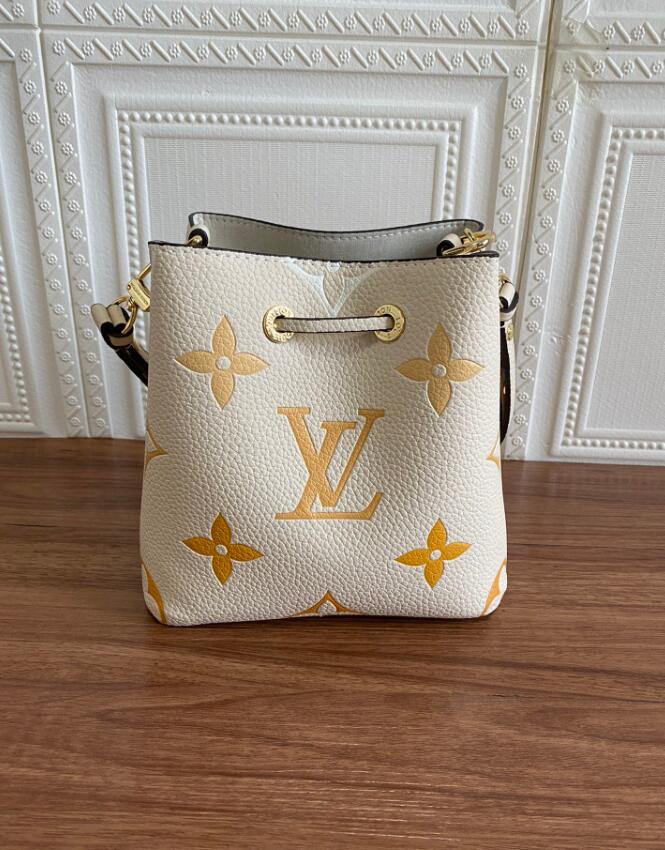 GGÂYSLÂLVÂLouisÂVitton Vintage Wallet Neonoe Shoulder Shopping Bags Vutton lady Designers Luxurys Handbags Purse Women Fashion Crossbody Messenger
GGÂYSLÂLVÂLouisÂVitton Vintage Wallet Neonoe Shoulder Shopping Bags Vutton lady Designers Luxurys Handbags Purse Women Fashion Crossbody Messenger