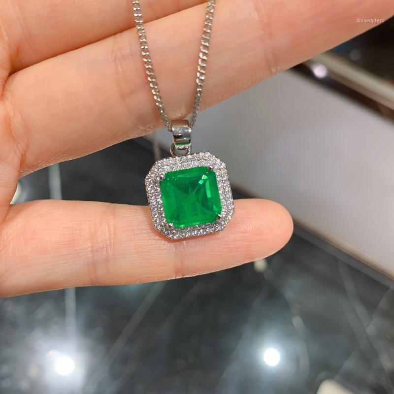High Quality Fashion Silver Circle Pendant Necklace S925 Suitable For Couple Gifts Chains
High Quality Fashion Silver Circle Pendant Necklace S925 Suitable For Couple Gifts Chains